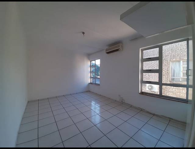 2 BEDROOM APARTMENT FOR SALE IN EMPANGENI CENTRAL